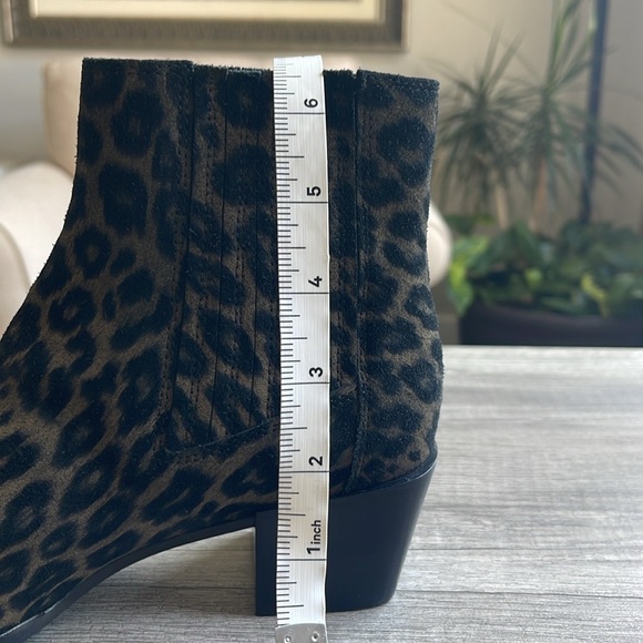 Rag & bone “Rover” Chelsea Leopard Print Suede Booties - Picture 11 of 12